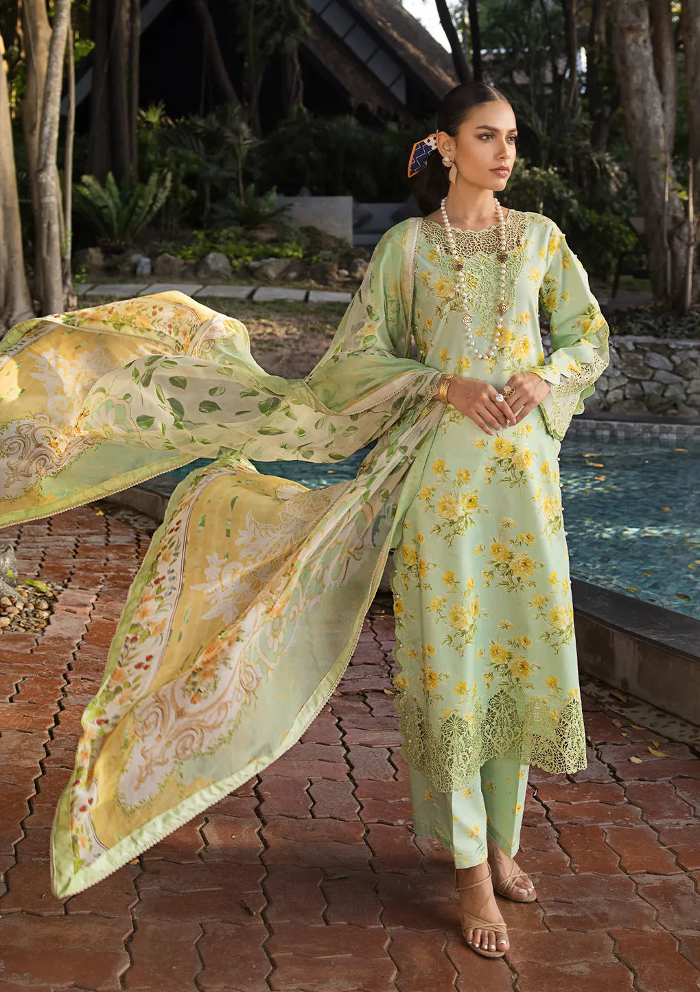 Elaf Signature Embroidered Lawn Collection | ESL-06B MAJESTIC NOVA - Mirha Fashion