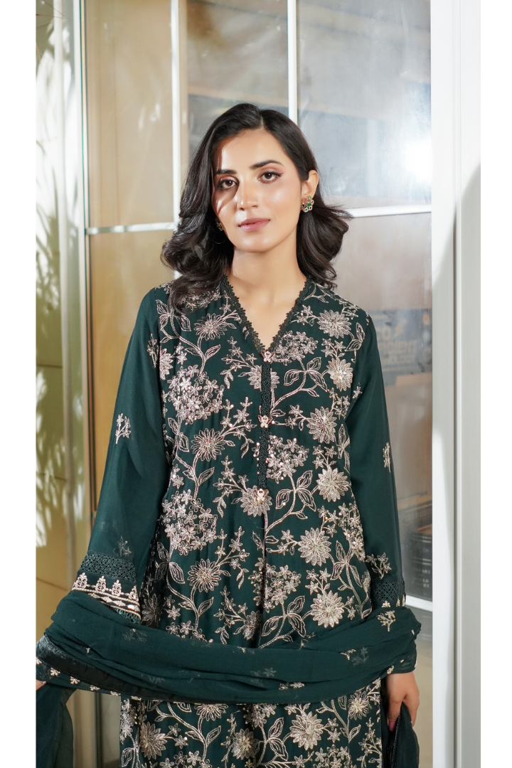 Aghanoor Dhaagakari Chiffon 3PCS Ready to Wear Collection | Bottle Green