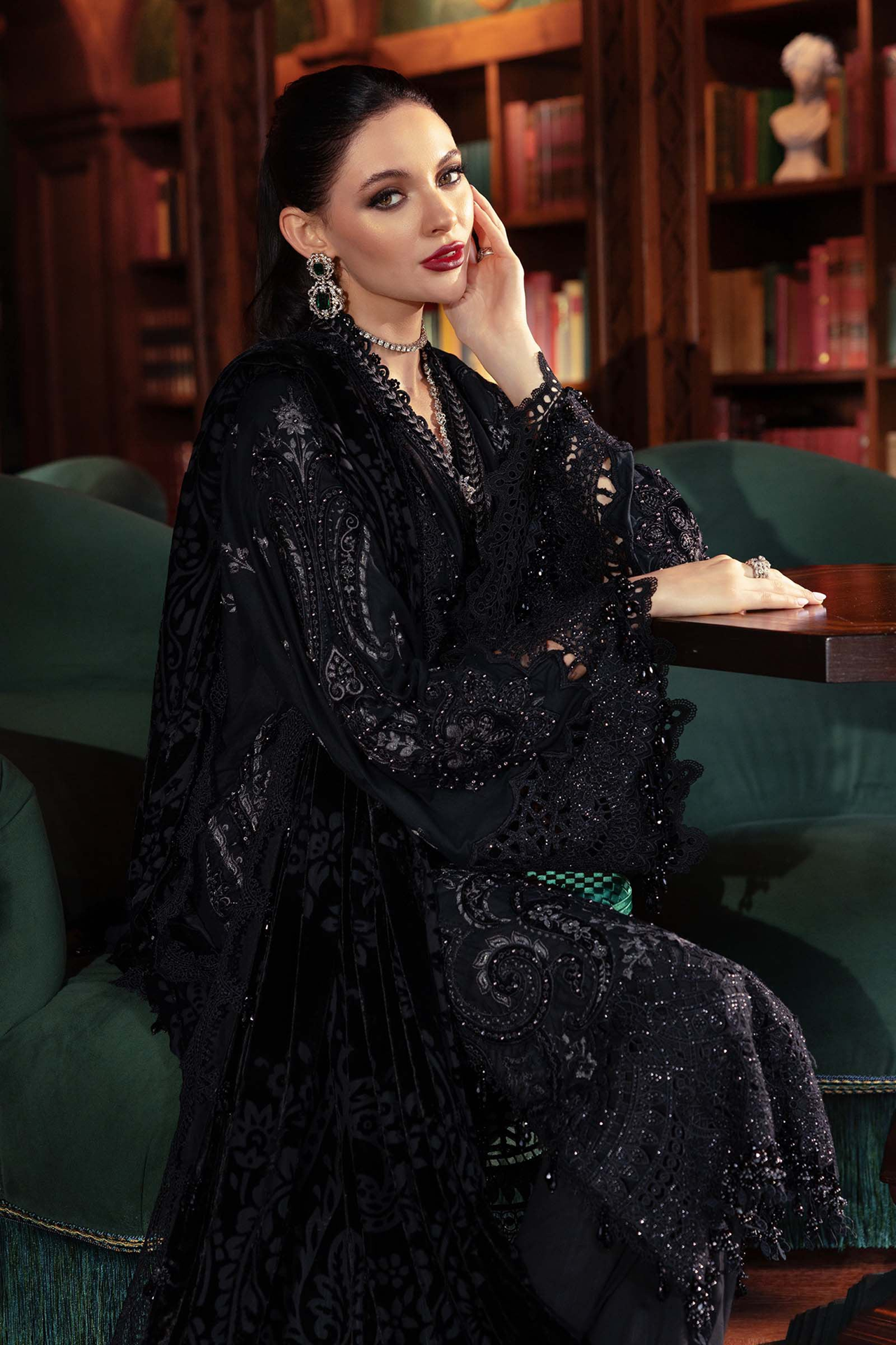 Maria B Winter Luxe 3PCS Unstitched Vol-13 2025 | D7 - Mirha Fashion