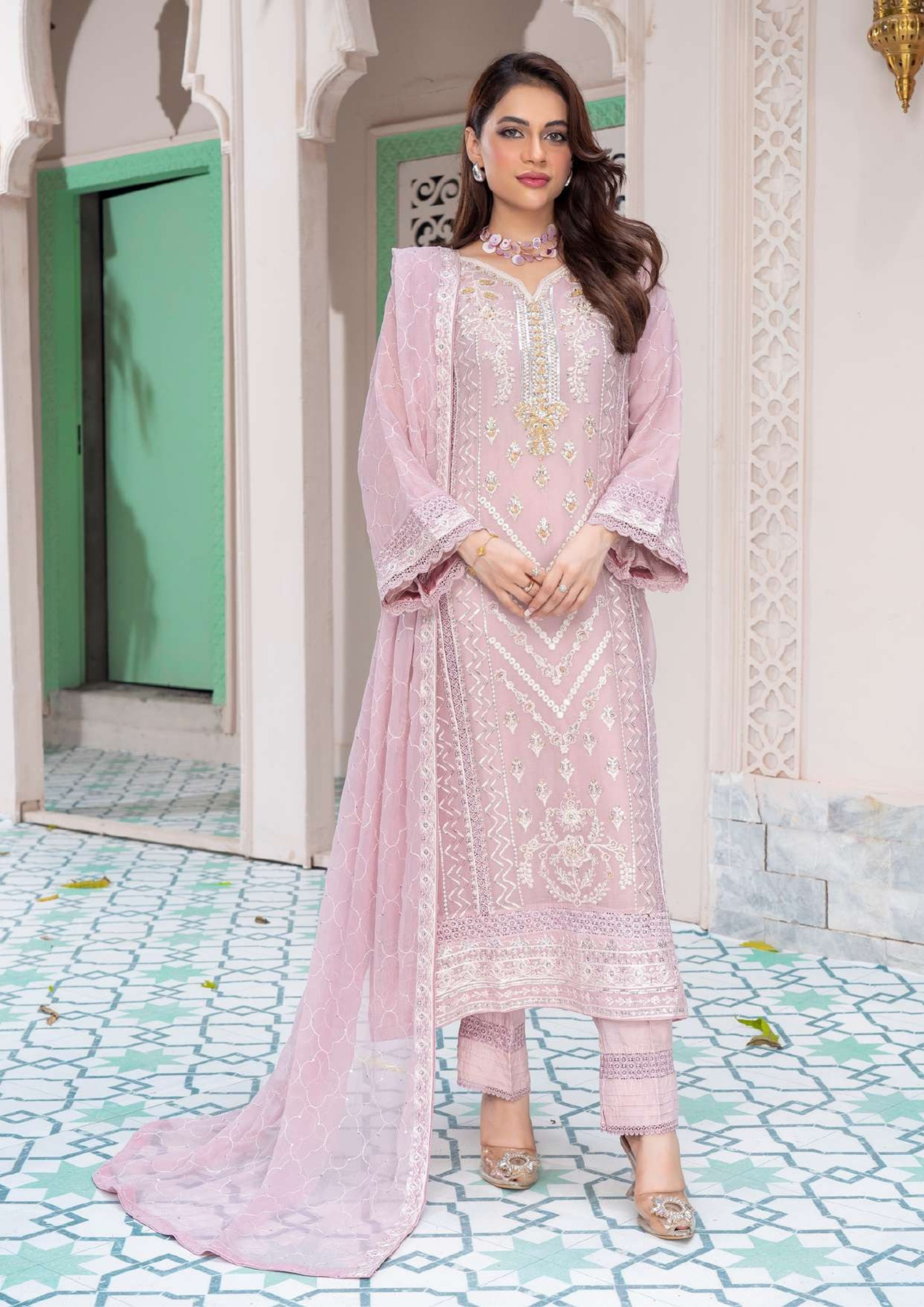 Agha Noor Shehnai Chiffon Ready to Wear Handwork Collection 25 | Pink