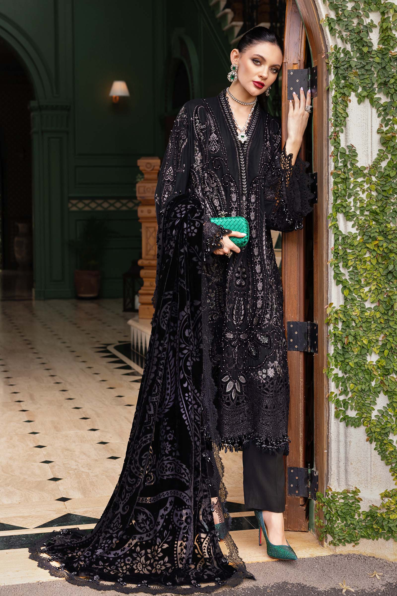 Maria B Winter Luxe 3PCS Unstitched Vol-13 2025 | D7 - Mirha Fashion