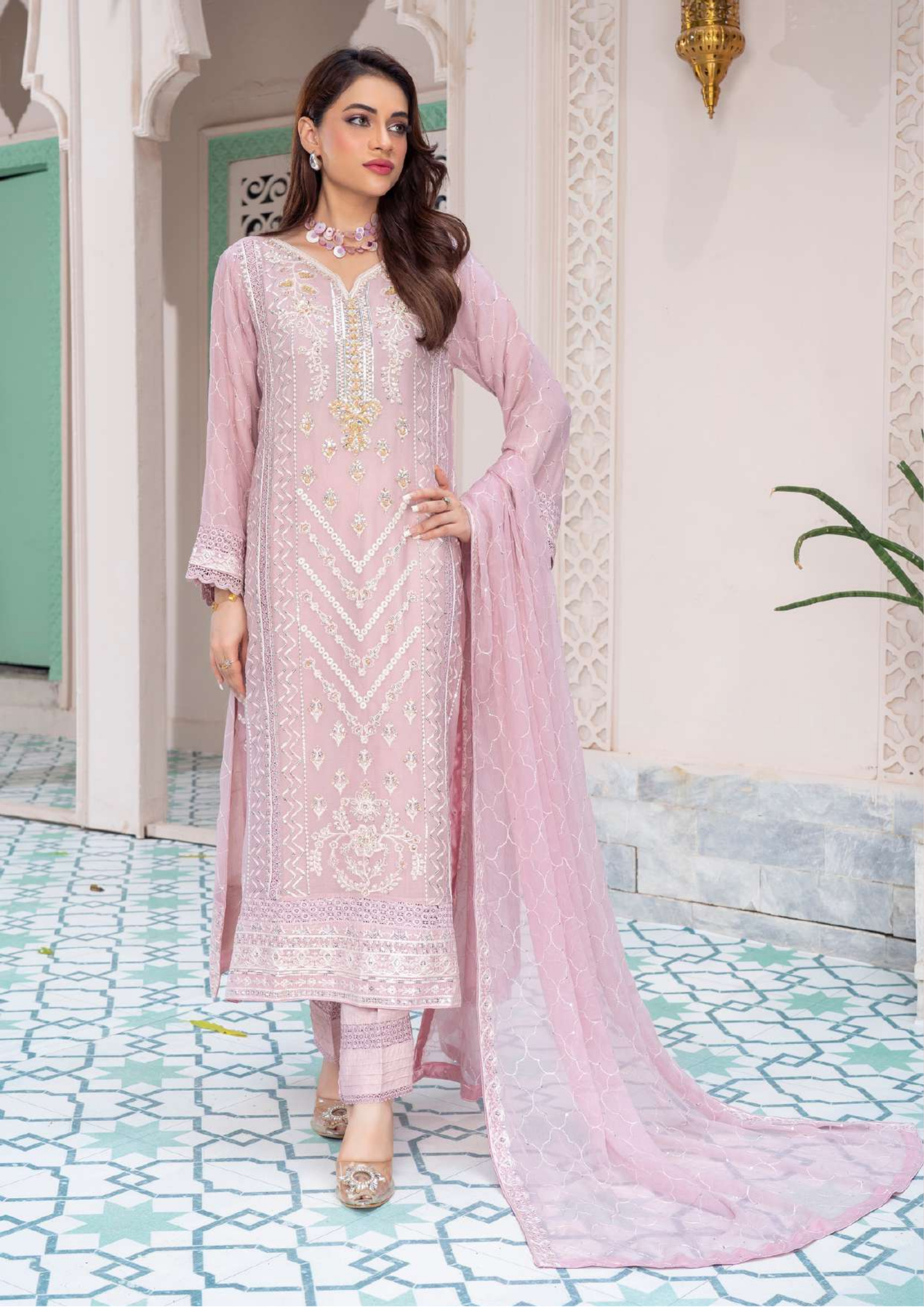 Agha Noor Shehnai Chiffon Ready to Wear Handwork Collection 25 | Pink