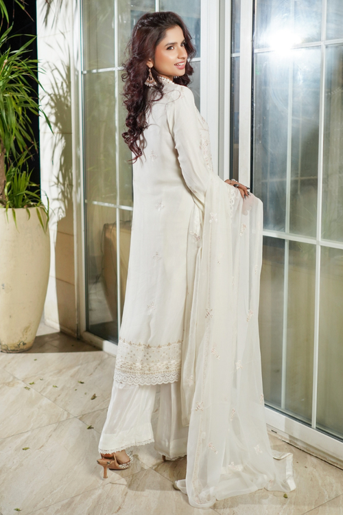 Aghanoor Dhaagakari Chiffon 3PCS Ready to Wear Collection | Off White - Mirha Fashion