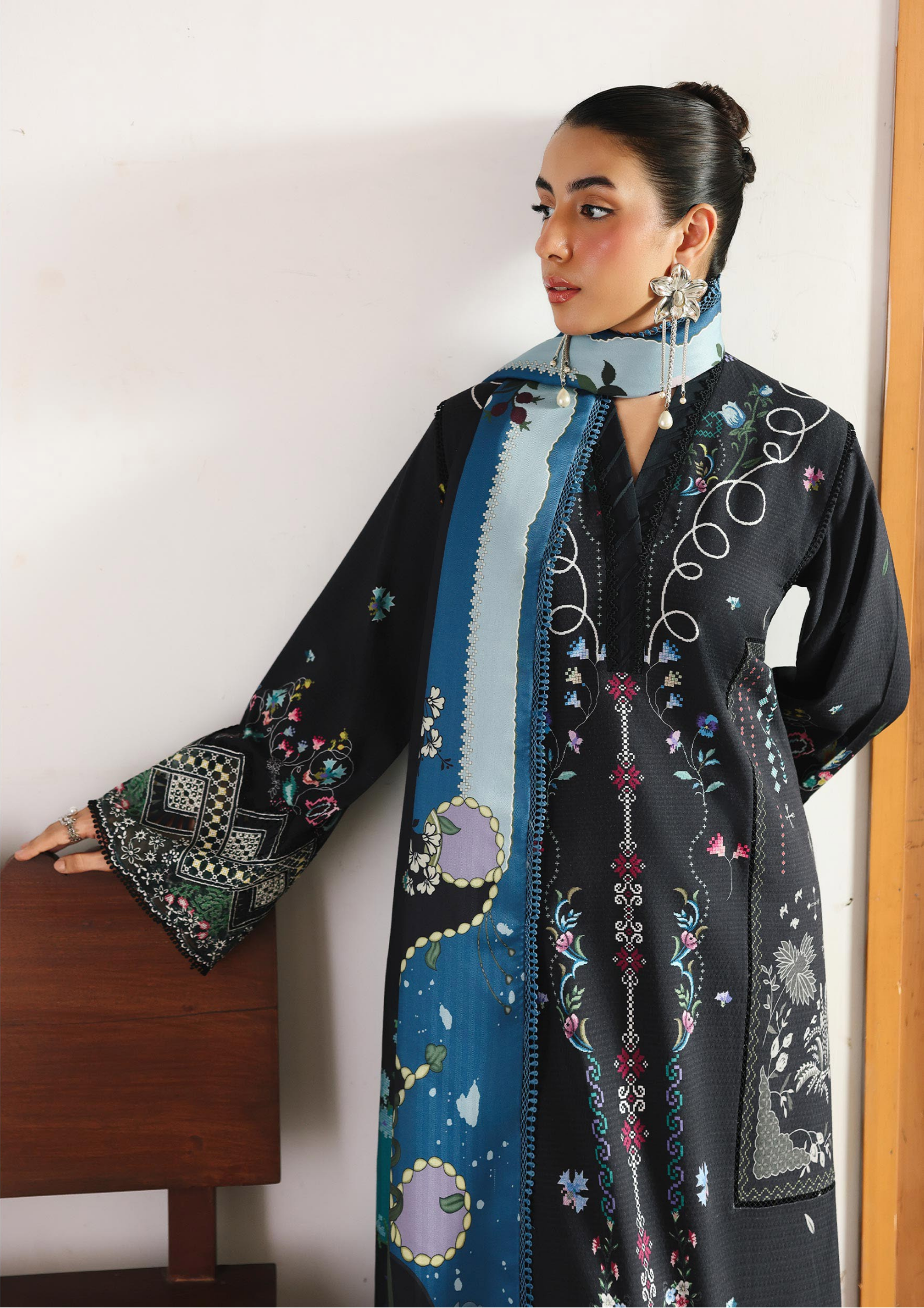 Qalamkar Qprints Winter 3PCS Unstitched Collection 2025 QW 06 B | Skye