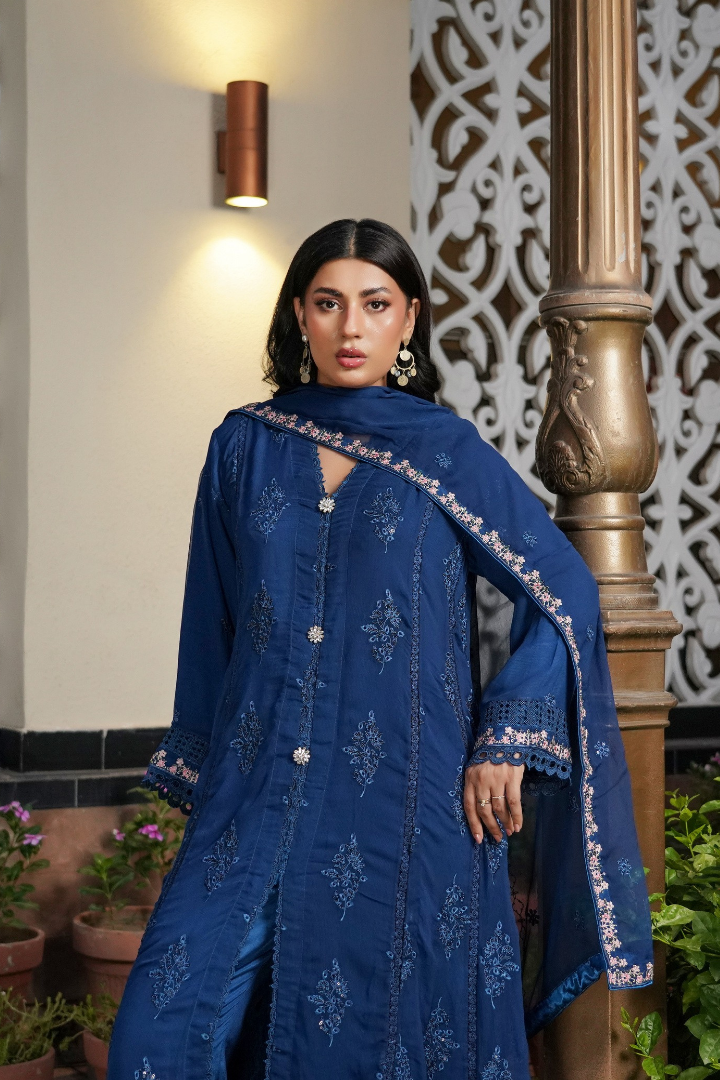 Agha Noor Luxury Gowns Afsanay Ready to Wear Collection | Blue