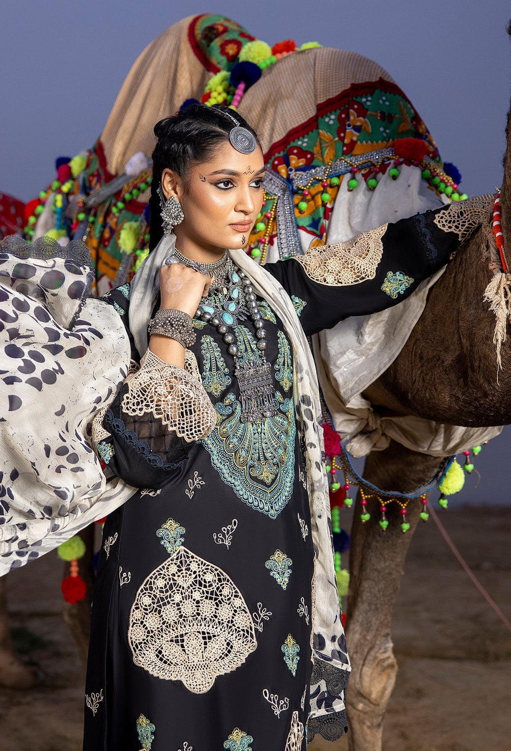 Adan Libaas Lawn By Hafsa Zia ADL101 -5530 - Mirha Fashion