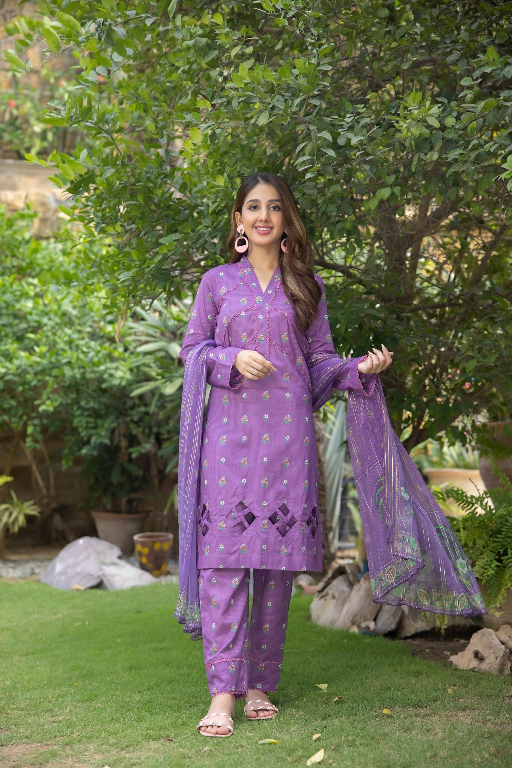 Regalia Orchid Printed Lawn with Chiffon Zari Dupatta | 5