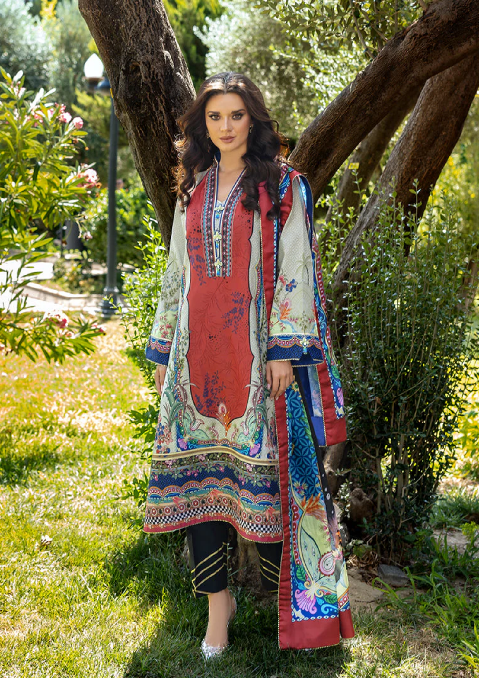 Mushq Hemline Nirvana Printed Silk Unstitched Collection | Ethereal Gleam