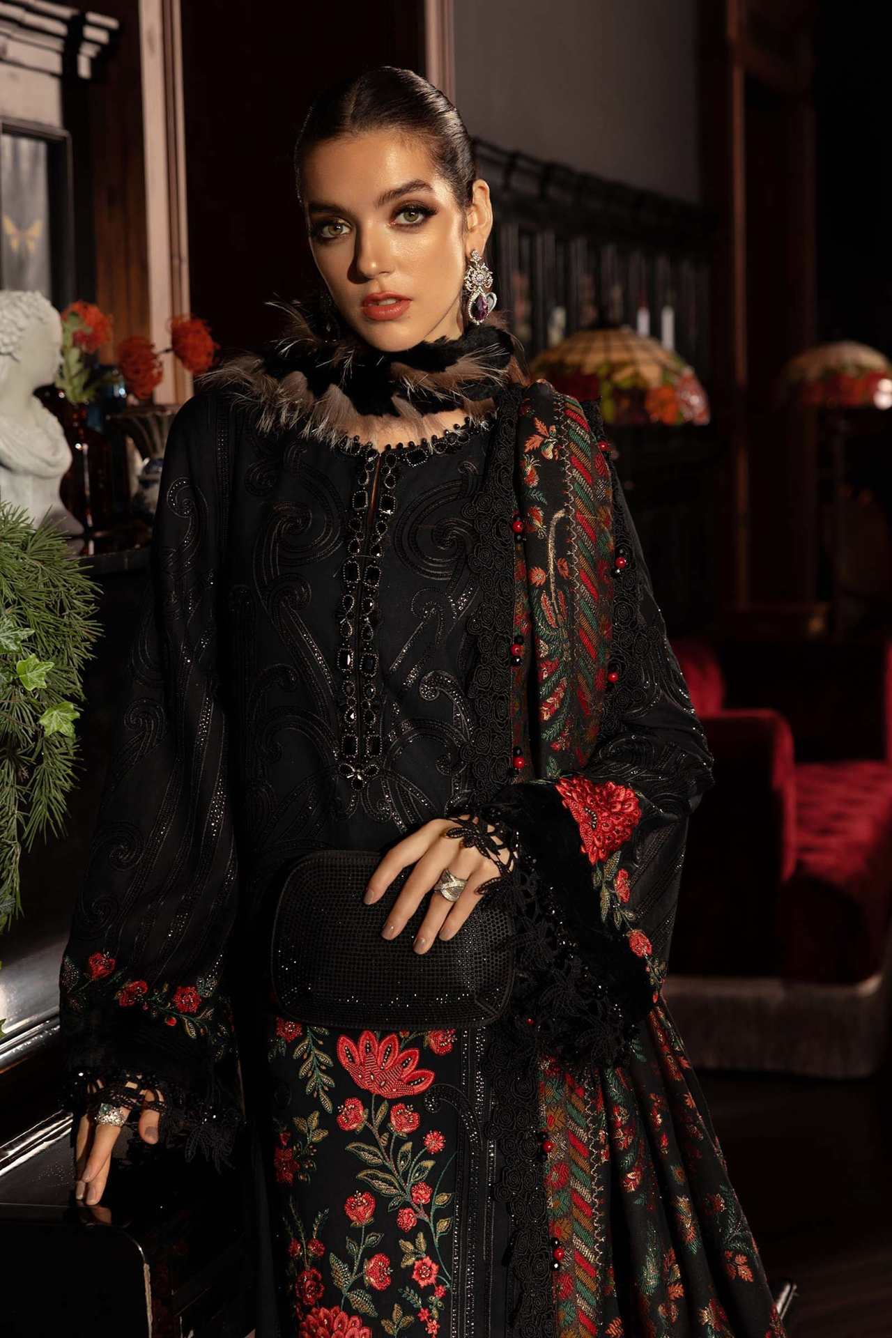 Maria B Winter Luxe 3PCS Unstitched Vol-13 2025 | D9 - Mirha Fashion