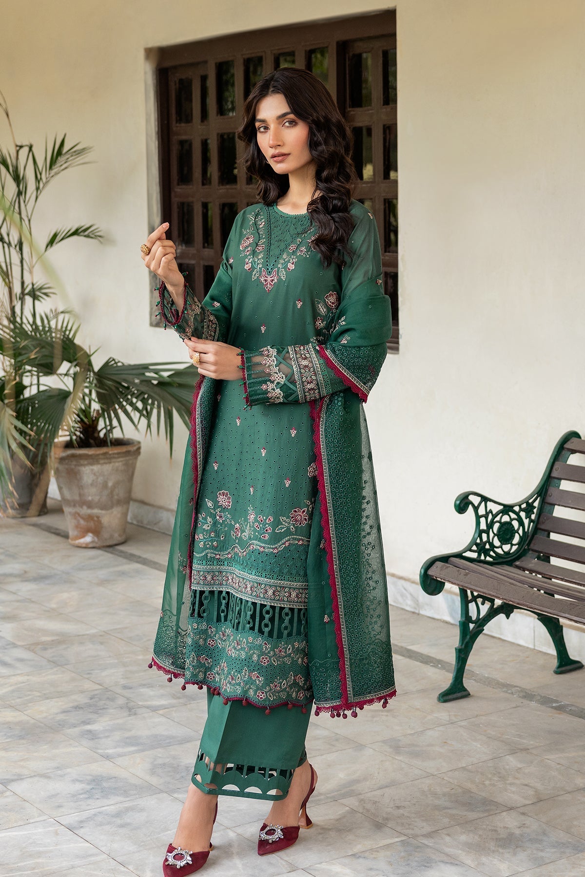 Farasha Bahar Embroidered Lawn Collection 2024 | Azure Grace