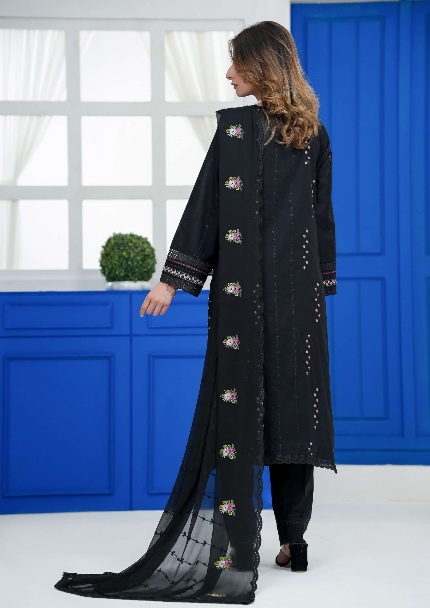 Agha Noor Cotton Ready To Wear Collection Khushi | Black
