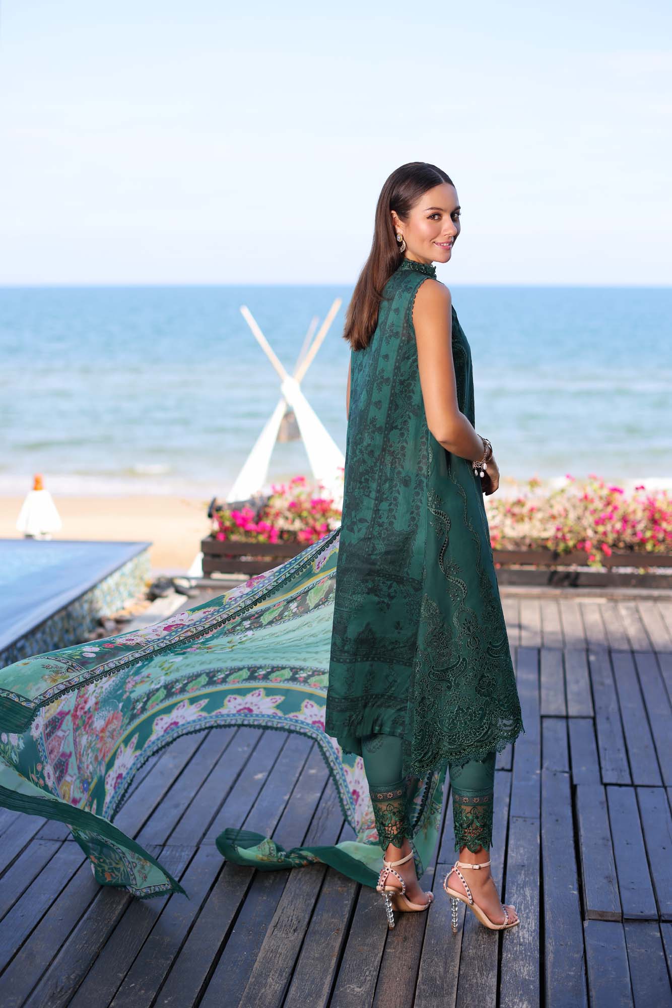Noor By Saadia Asad Luxury ChikanKari Lawn 2023 | D1-B - Mirha Fashion