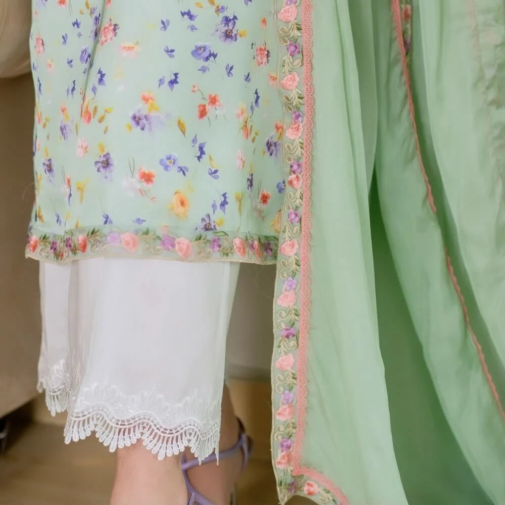 Sara Ahmad EIRA Handwork Collection 2026 | AILA
