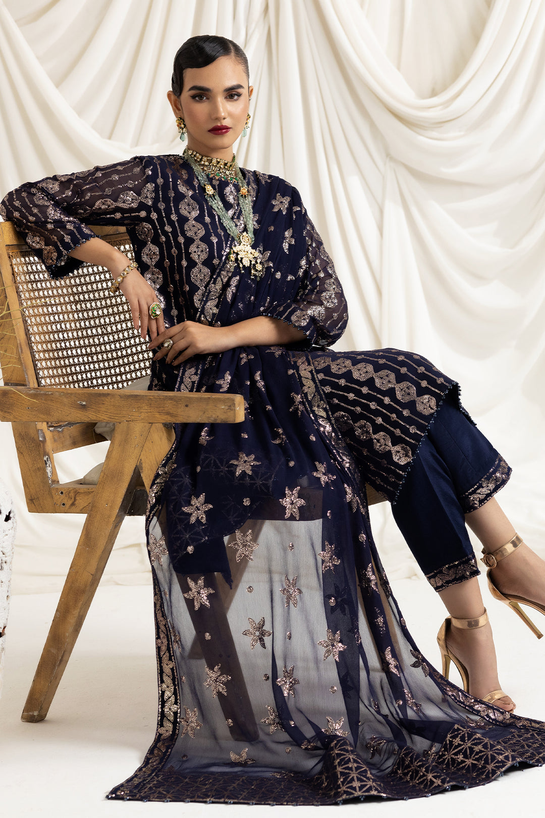 Dua Festive Collection Embroidered By Alizeh 2023 | AIREEN - Mirha Fashion