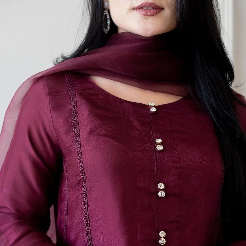 Sara Ahmad Alayna Handwork Collection 2026 | AIZA