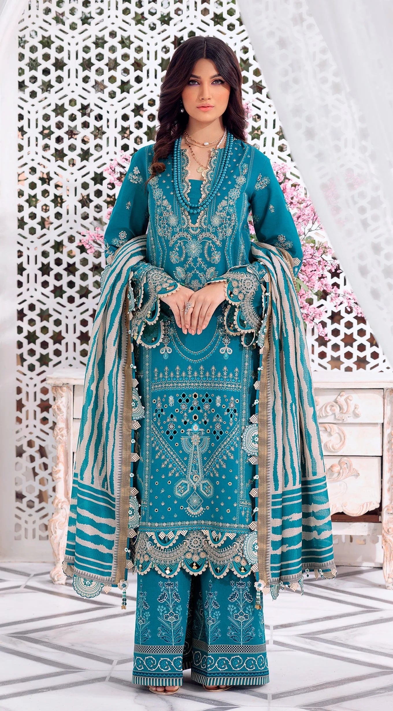 Anaya By Kiran Chaudhry Afsana Luxury Festive Lawn | Darakhshan