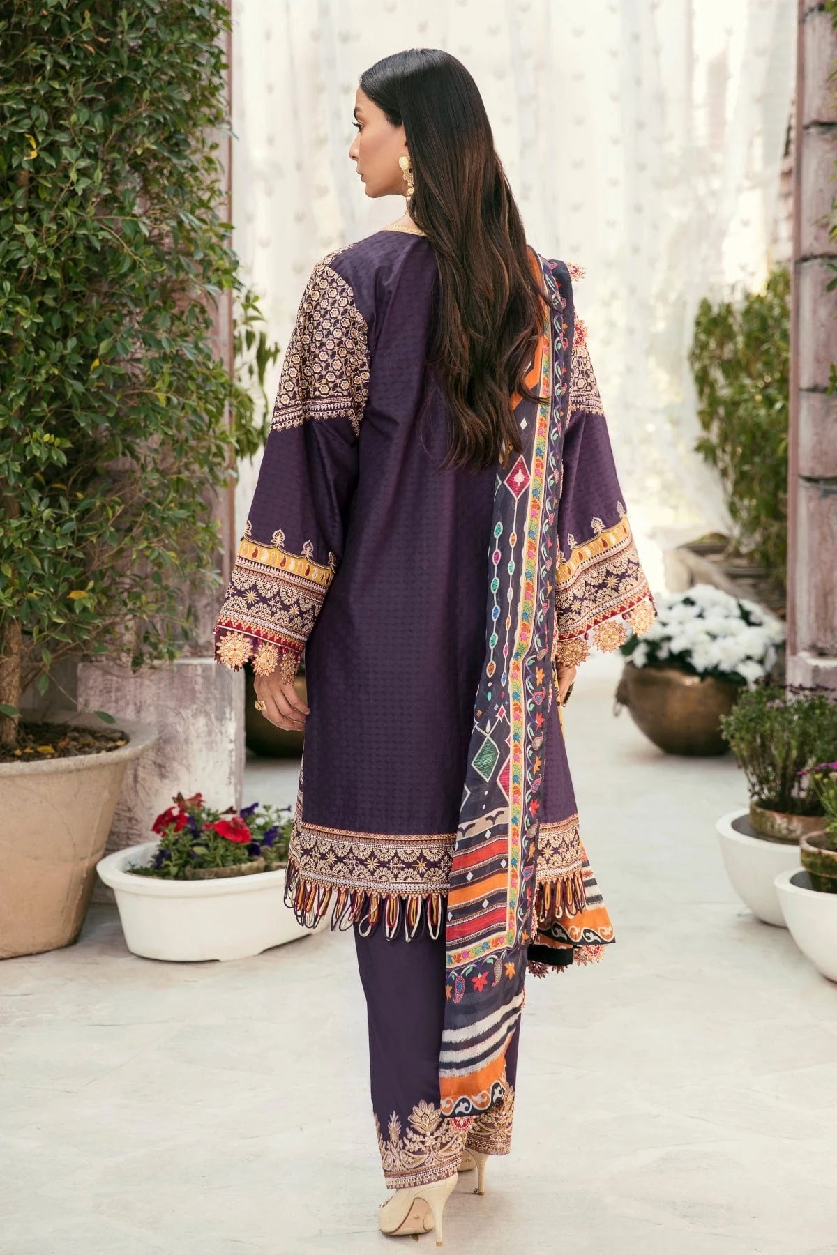 Baroque Eid Embroidered Lawn Collection 2022 | BQU