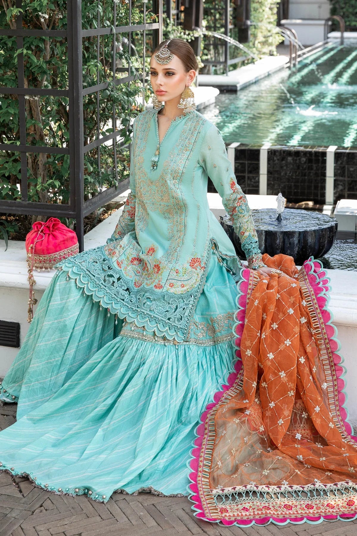 Maria B Luxury Lawn Vol-24 | D5