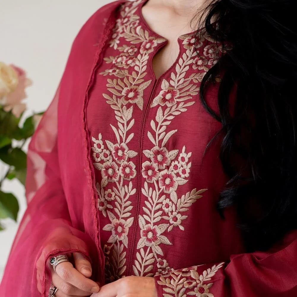 Sara Ahmad Alayna Handwork Collection 2026 | IRHA