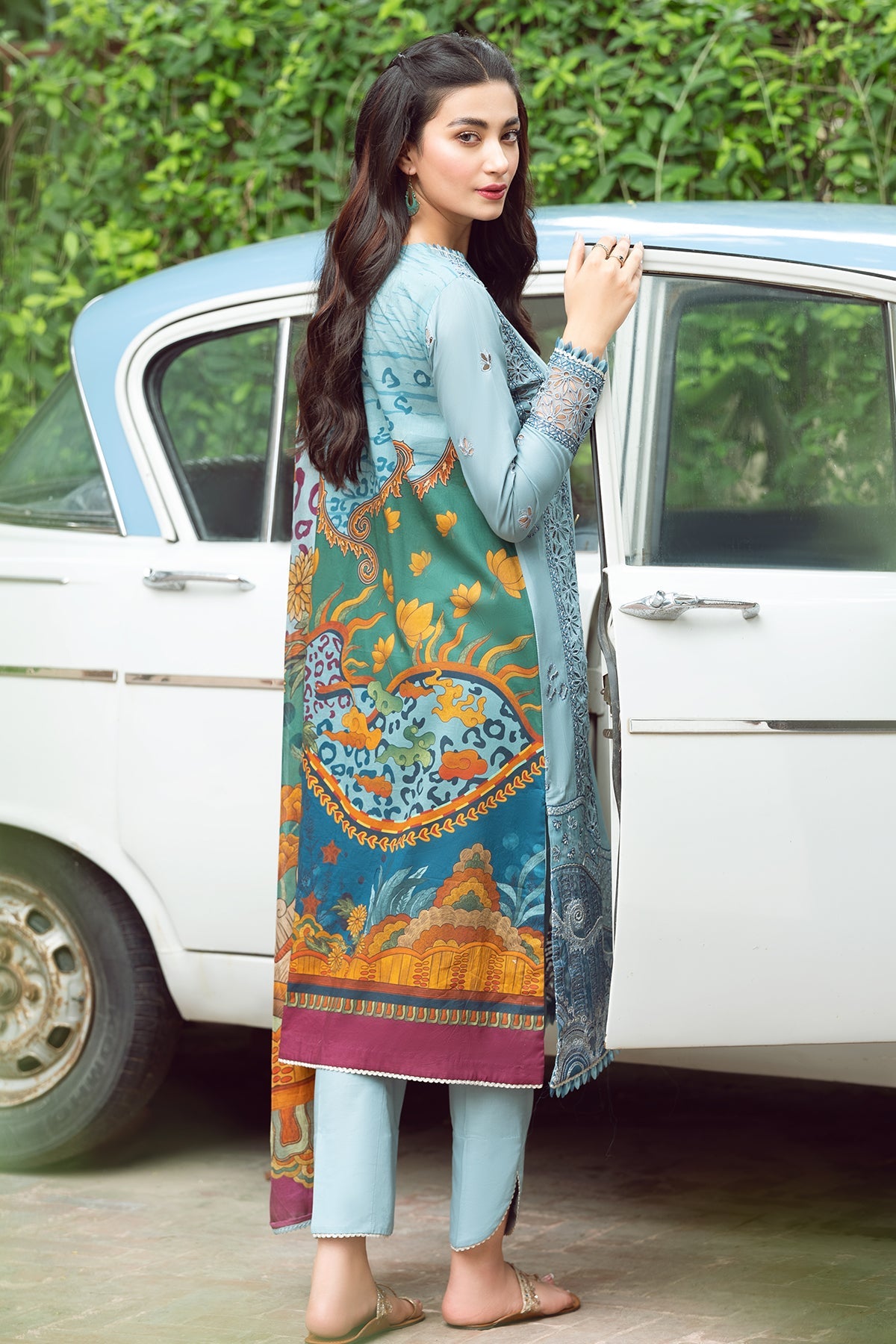 Jazmin-Iris lawn 2023-Romy-light blue - Mirha Fashion