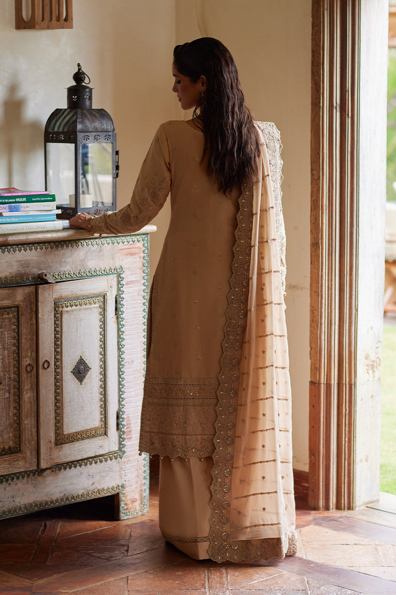 Gulaal Luxury Lawn 3 pc Unstitched collection 2025|Daphne