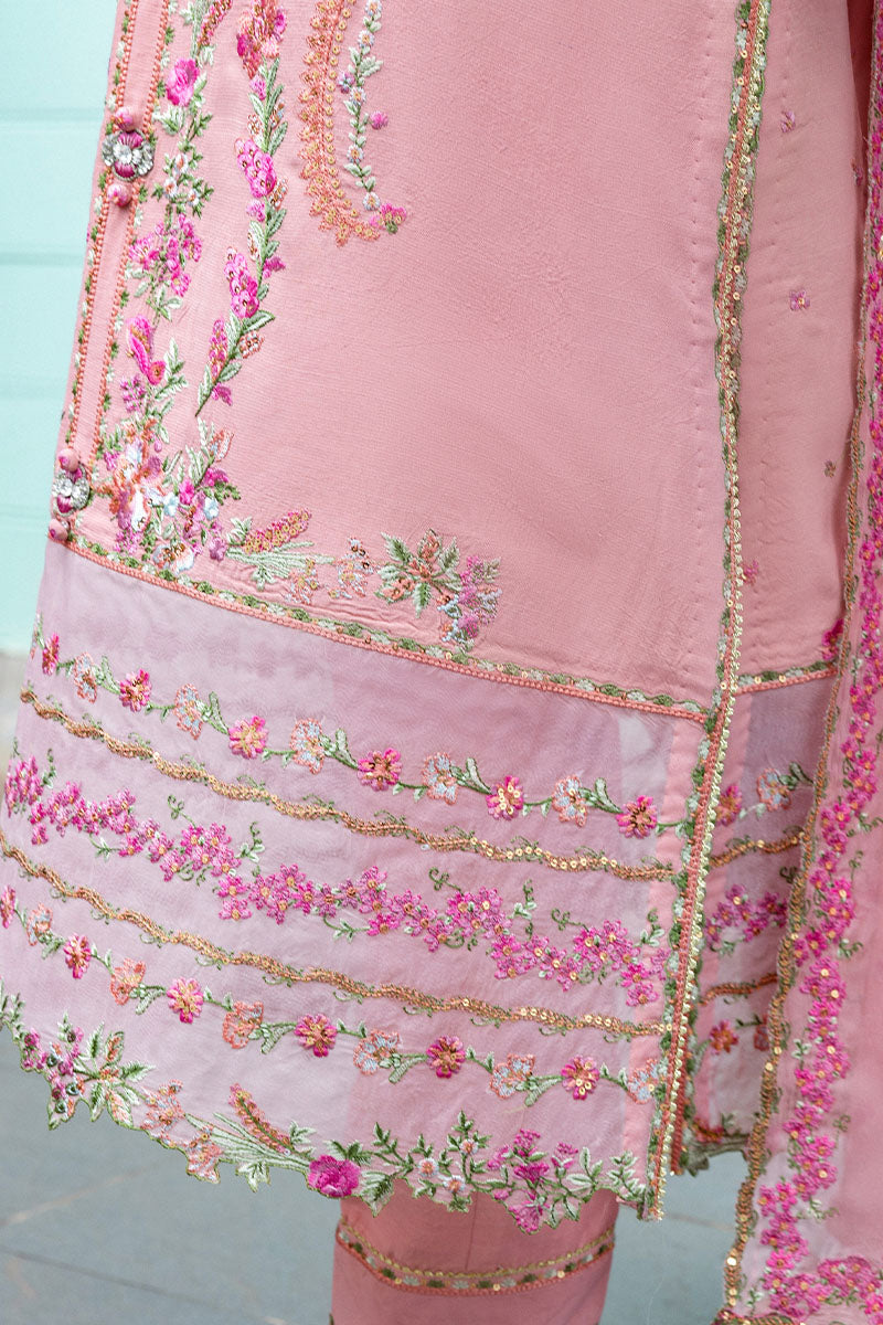 Mushq Nuvera Luxury Silk Edit – Elowen
