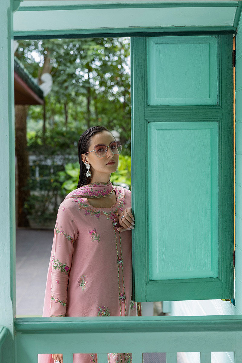 Mushq Nuvera Luxury Silk Edit – Elowen
