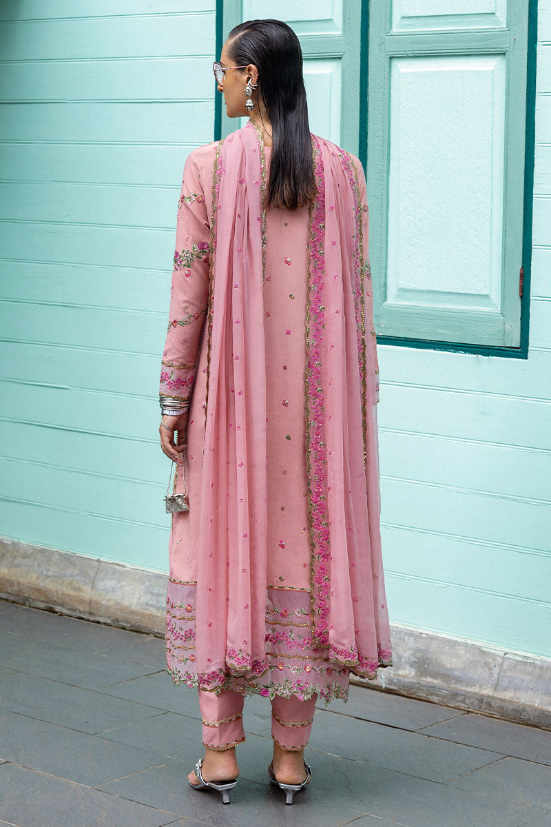Mushq Nuvera Luxury Silk Edit – Elowen