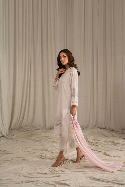 MIrage by Sahar Luxury Lawn | S24-ES-05