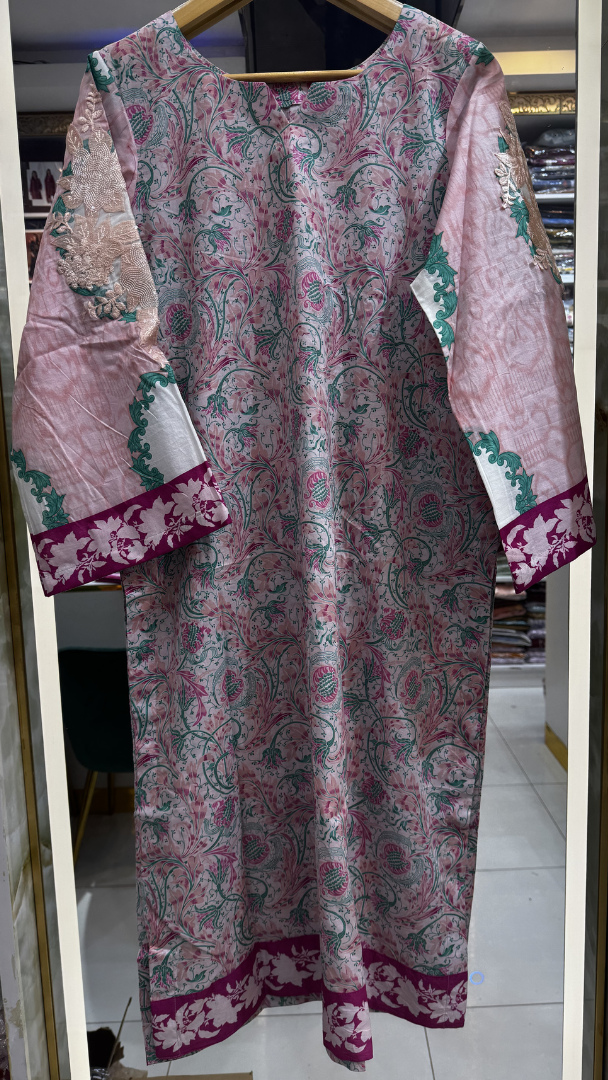 Alkaram Spring Summer lawn vol-1 Ready To Wear | D01