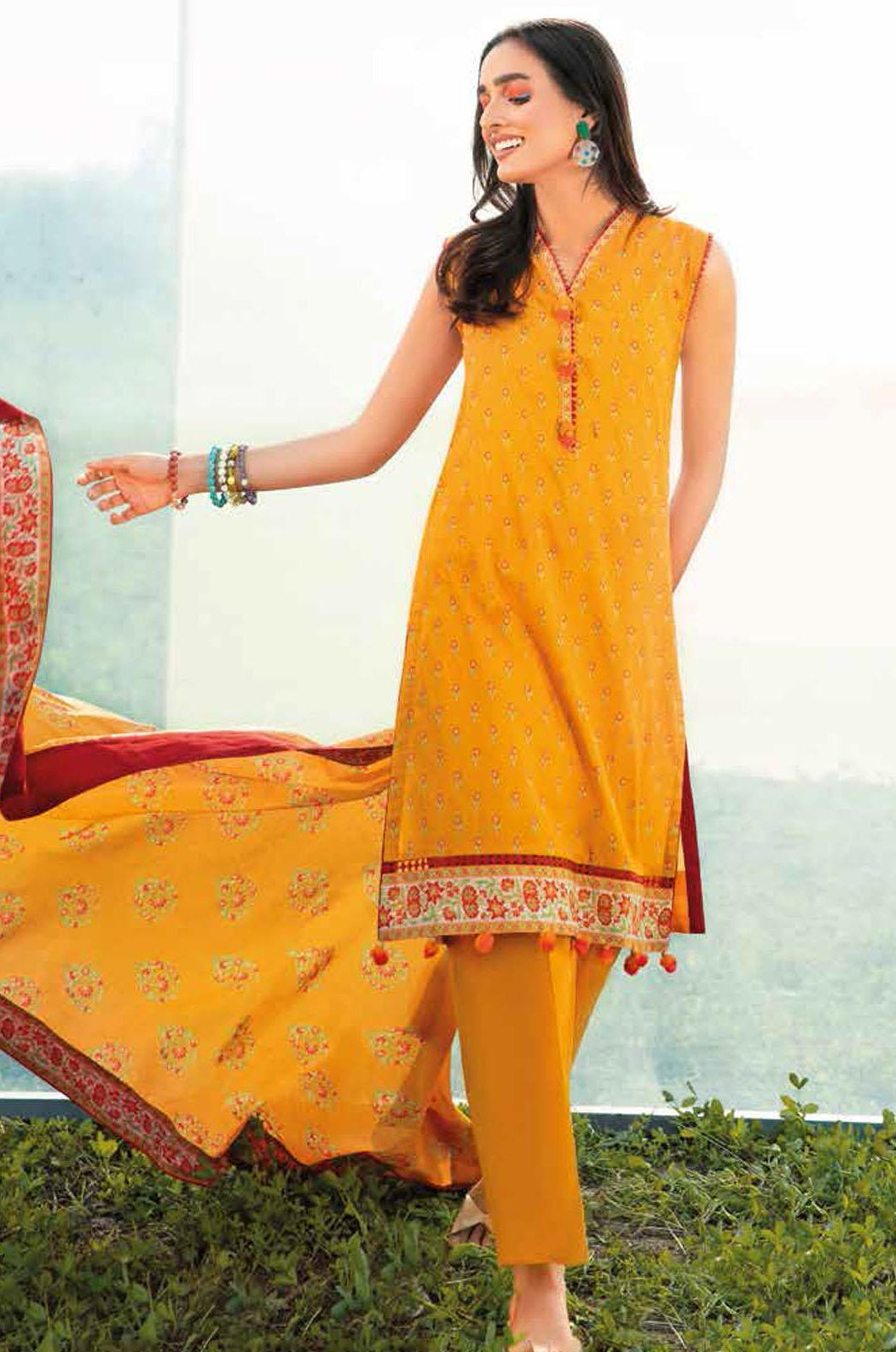 Gul Ahmed Printed Unstitched Lawn 3-piece | CL-22060B