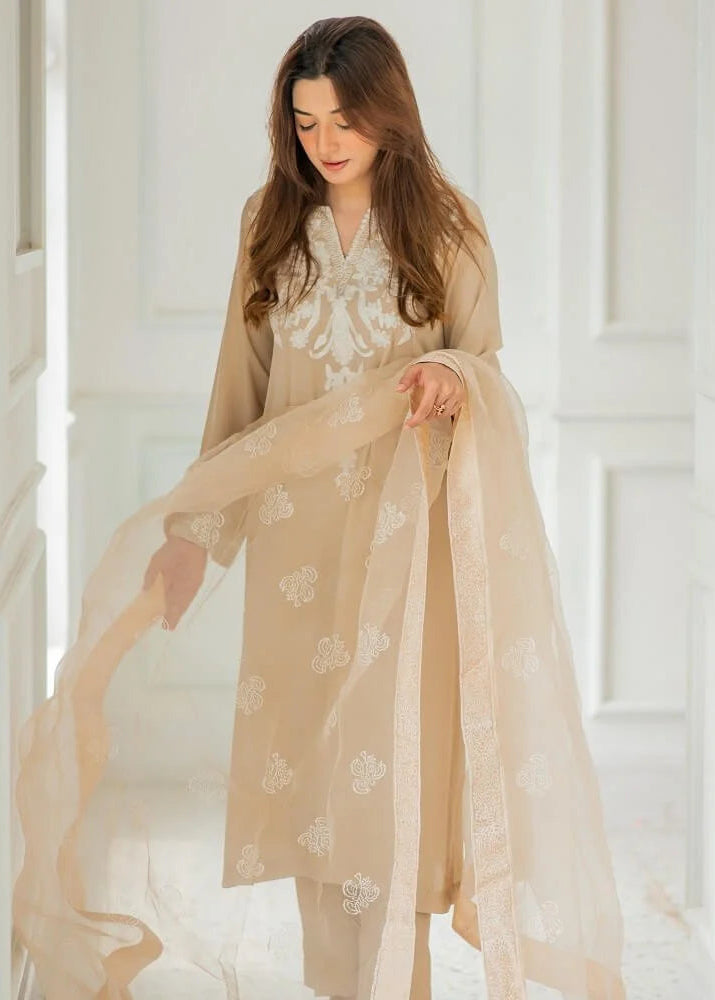 Sara Ahmad AYLA Handwork Collection 2026 | INSA