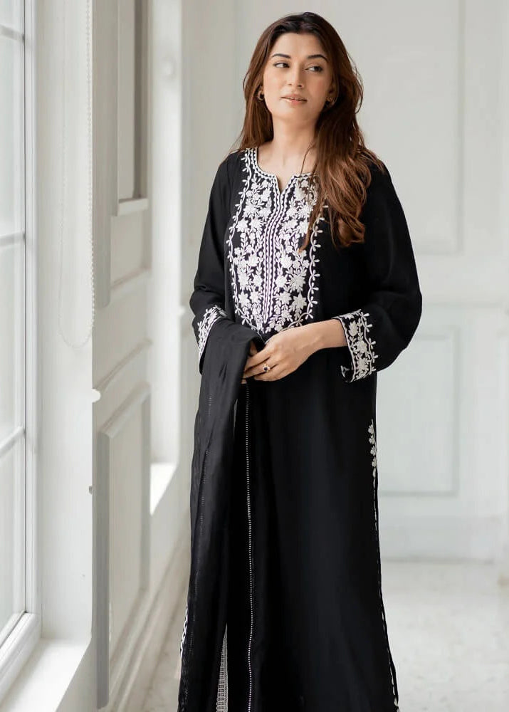 Sara Ahmad AYLA Handwork Collection 2026 | IZZA