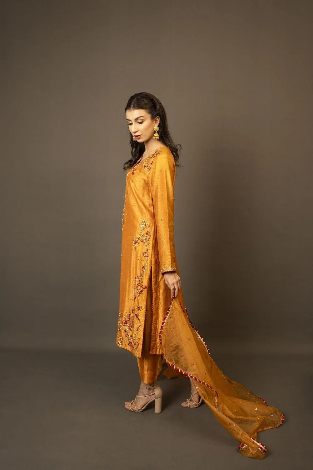Sara Ahmad Mareeha Handwork Collection 2026 | LIEYA