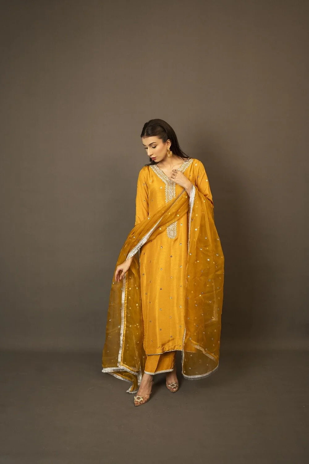 Sara Ahmad Mareeha Handwork Collection 2026 | AINA