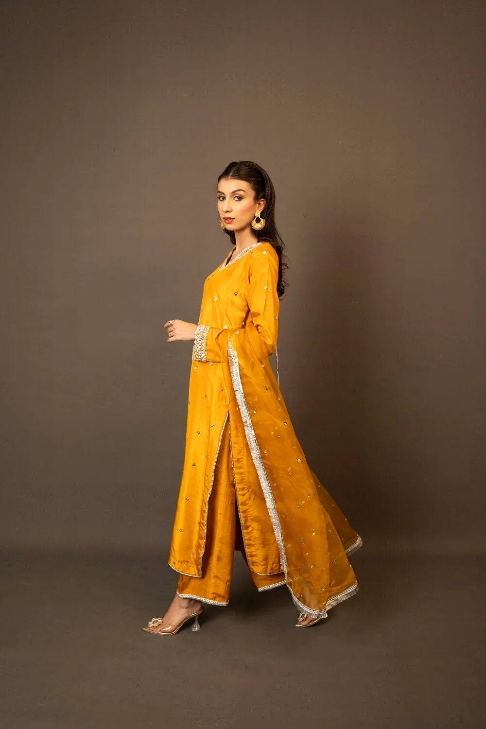 Sara Ahmad Mareeha Handwork Collection 2026 | AINA