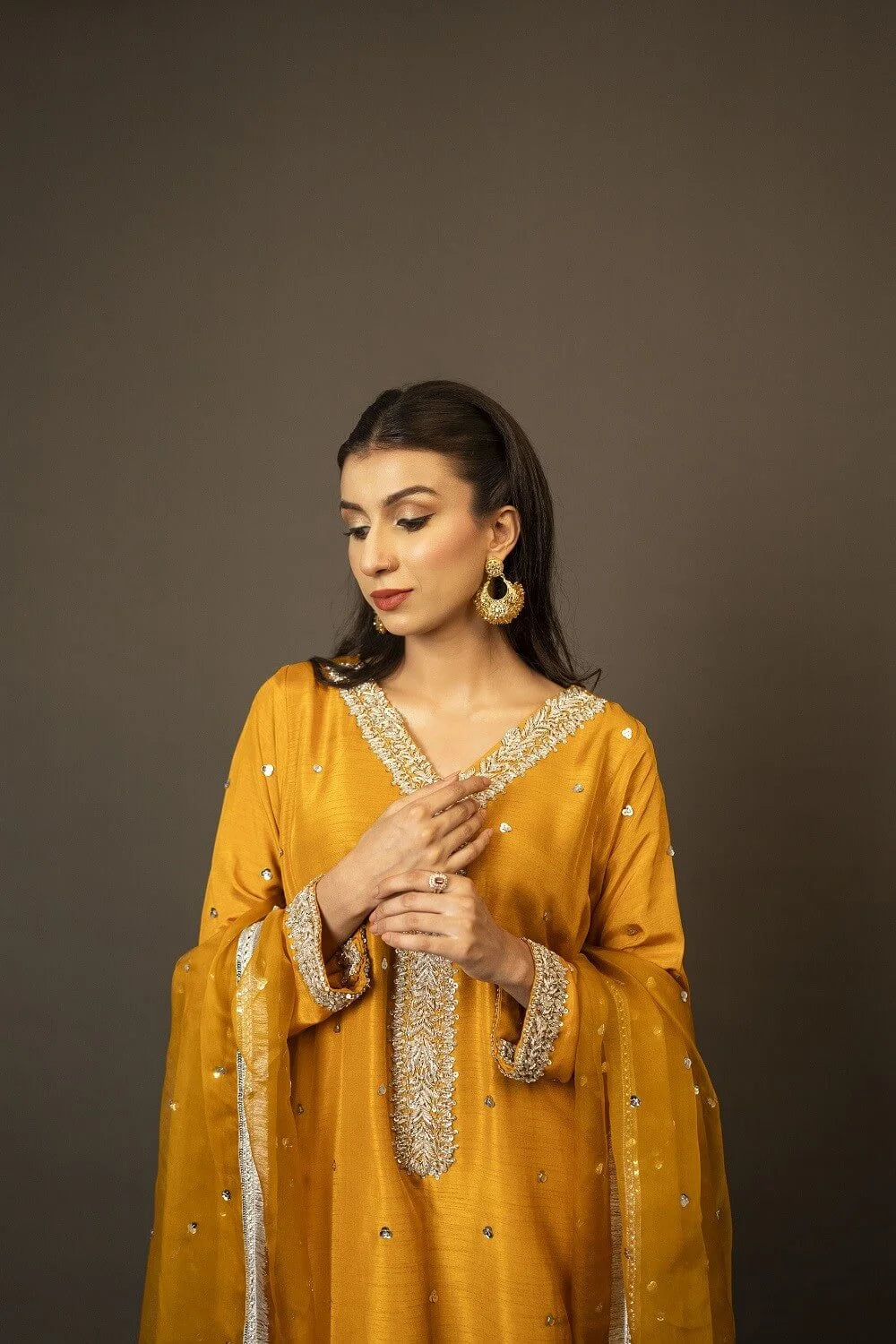 Sara Ahmad Mareeha Handwork Collection 2026 | AINA