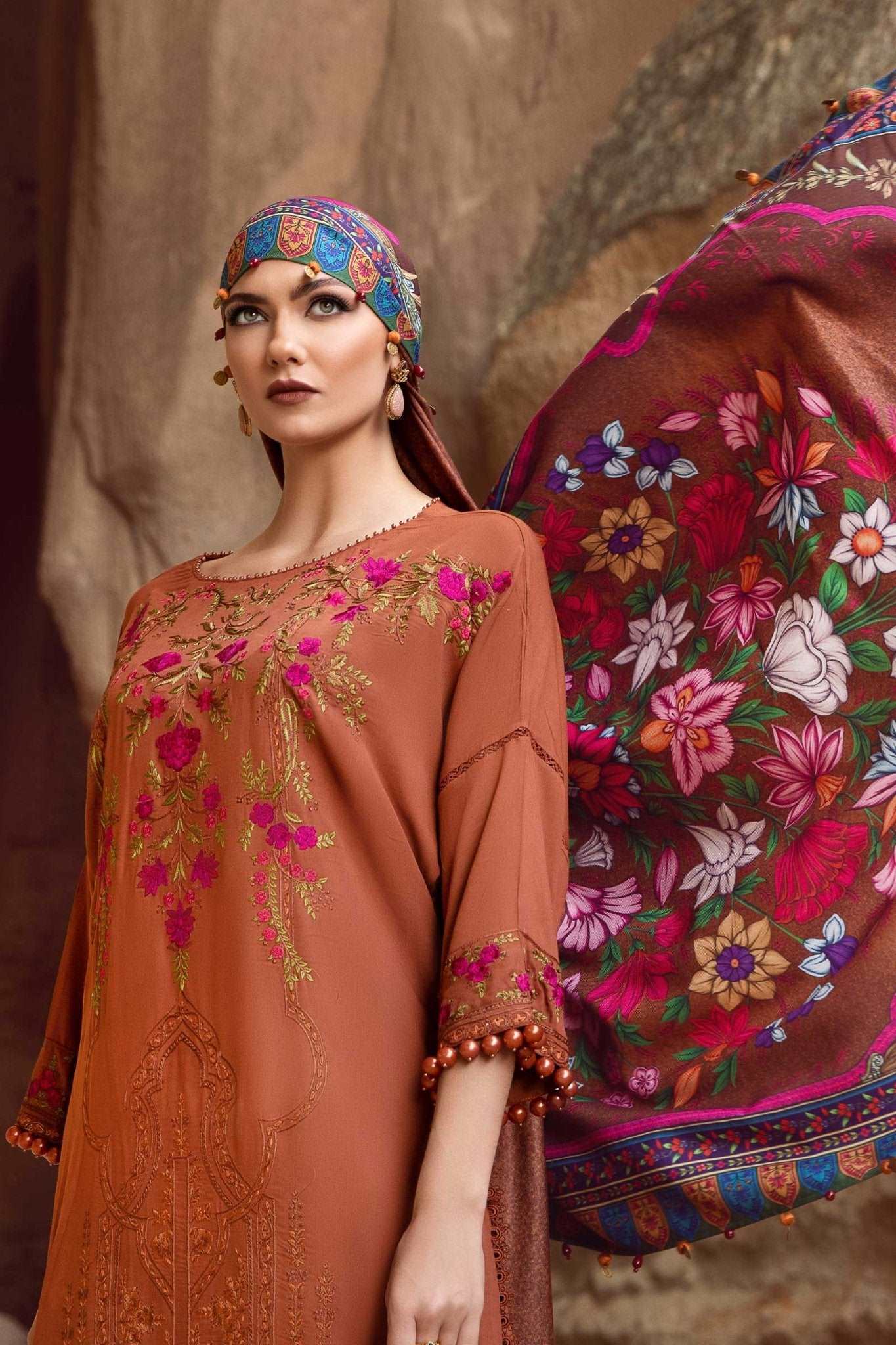 MARIA.B MPrints Winter Collection – MPT-2004-A - Mirha Fashion - Maria B. - Pakistani Suits - MPT-2004-A