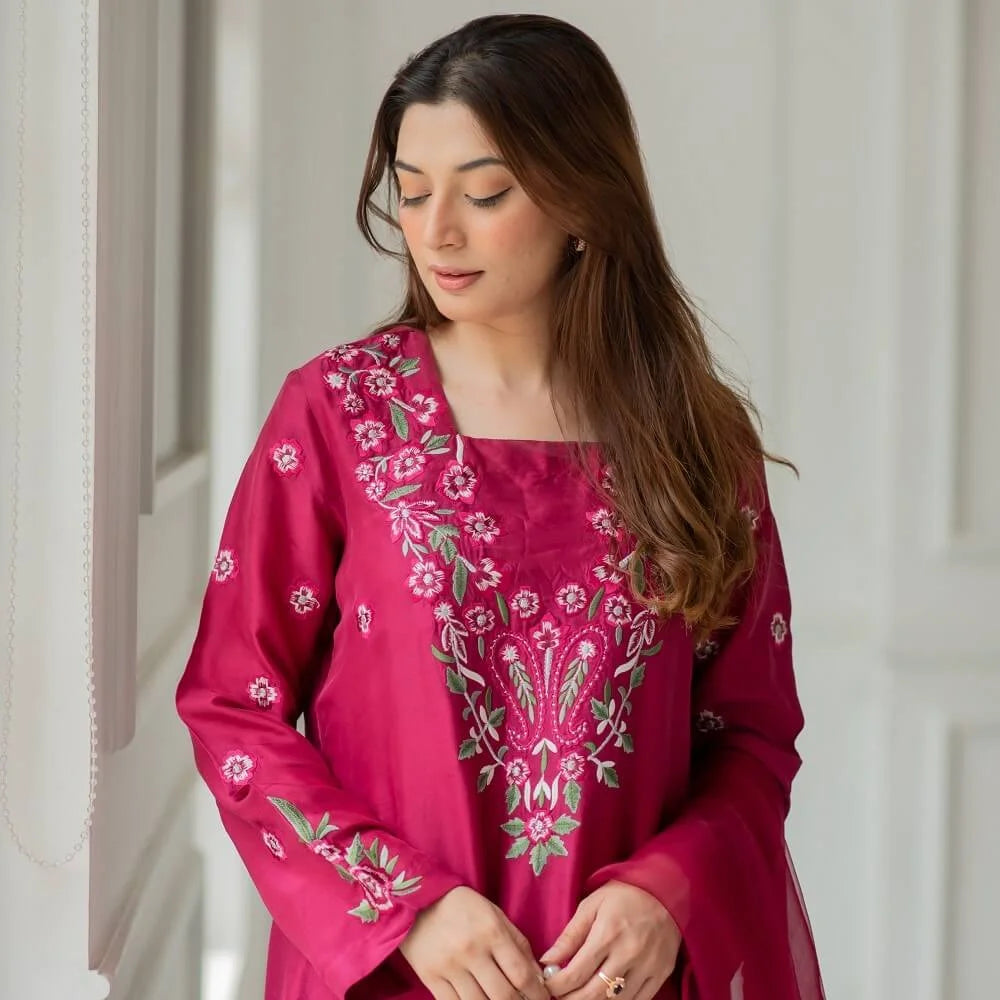 Sara Ahmad AYLA Handwork Collection 2026 | MEENA