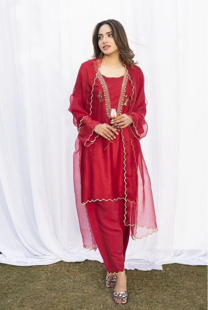 Sara Ahmad Riya Handwork Collection 2026 | MIA