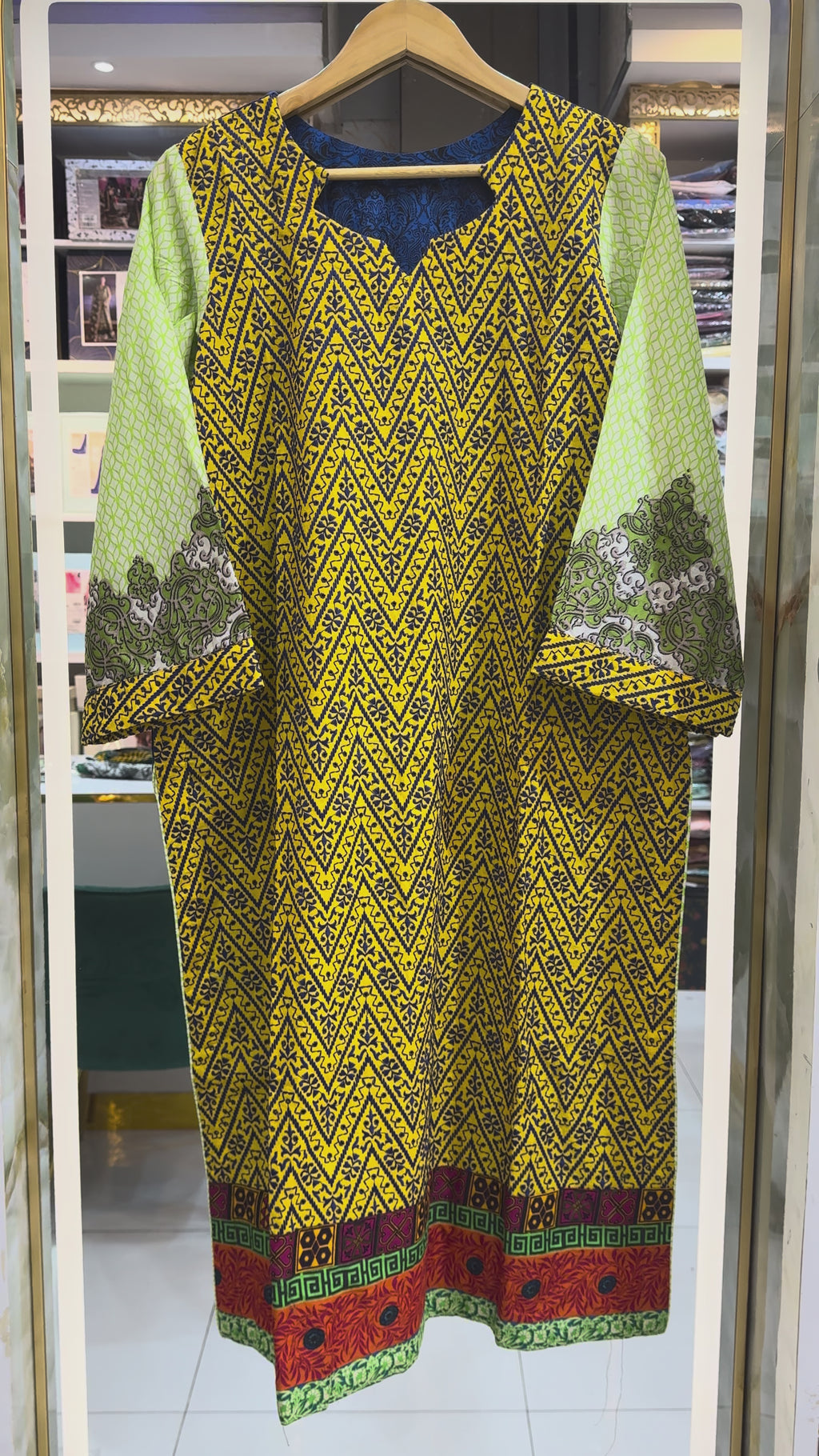 Asim Jofa Lawn Ready to Wear Collection | AL-7A