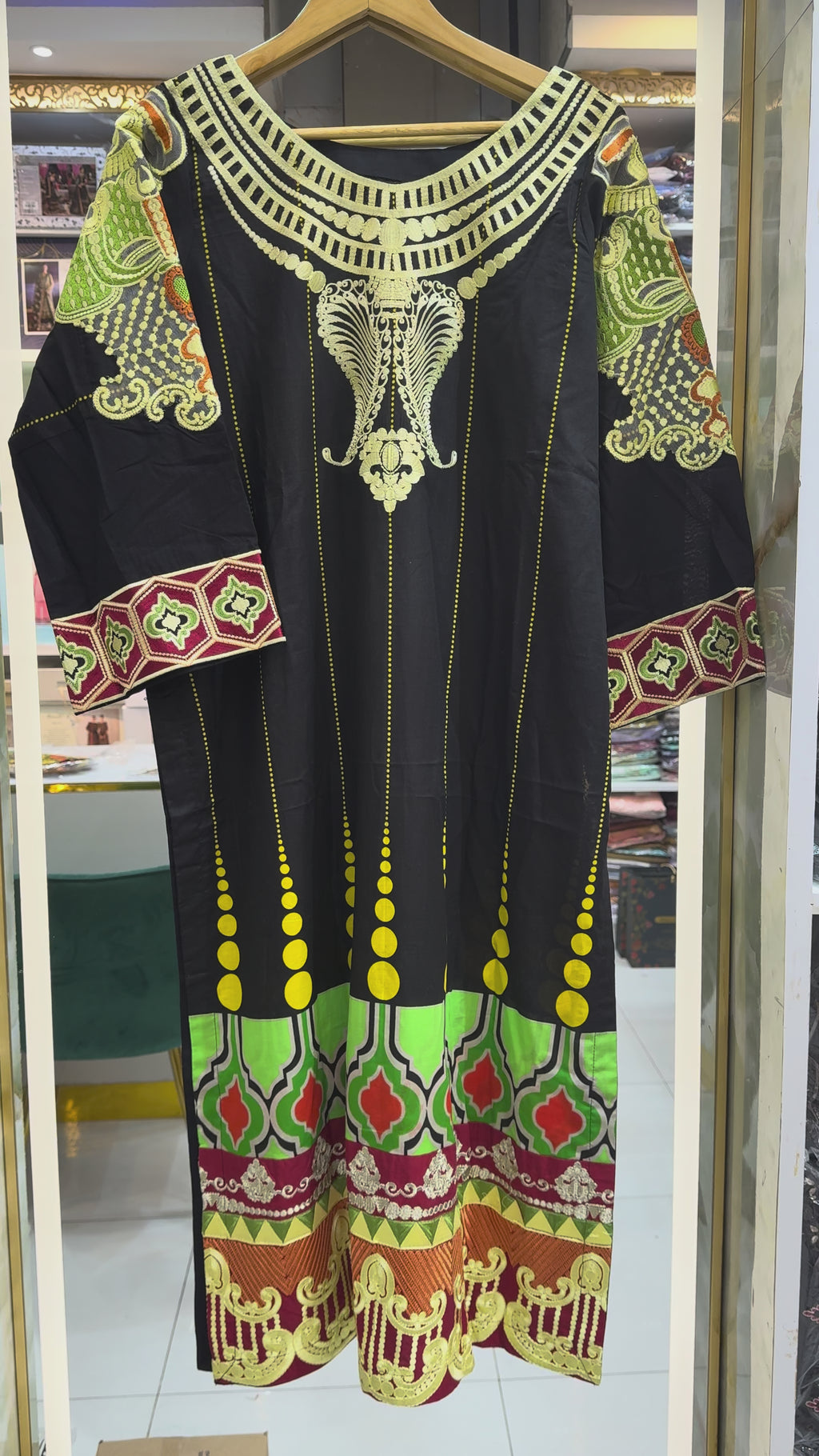 Lakhany Charlotte Exclusive Limited Edition Ready to Wear | EC-5B