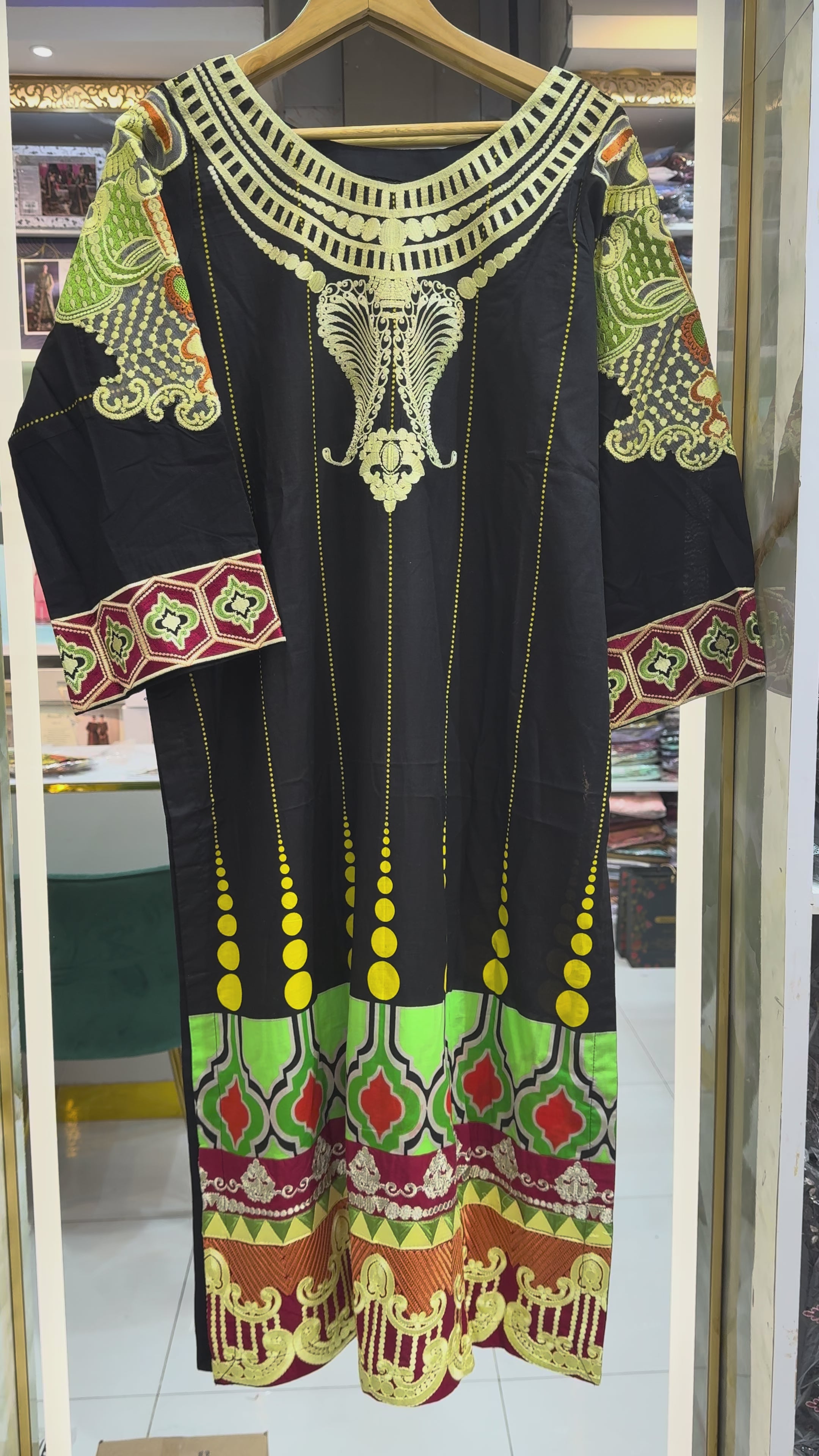 Lakhany Charlotte Exclusive Limited Edition Ready to Wear | EC-5B