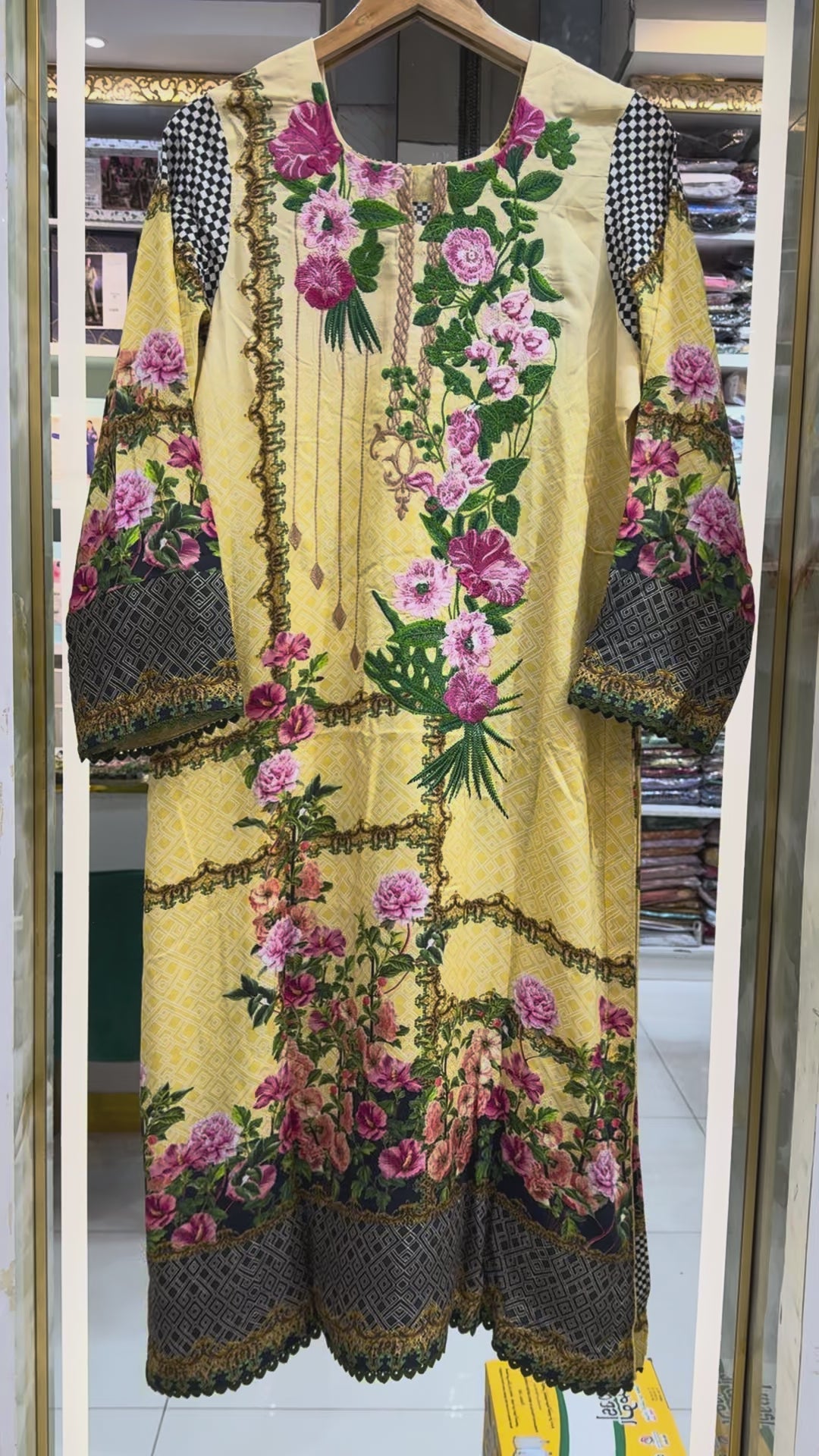 Gloria Digital linen Ready to Wear | D-05