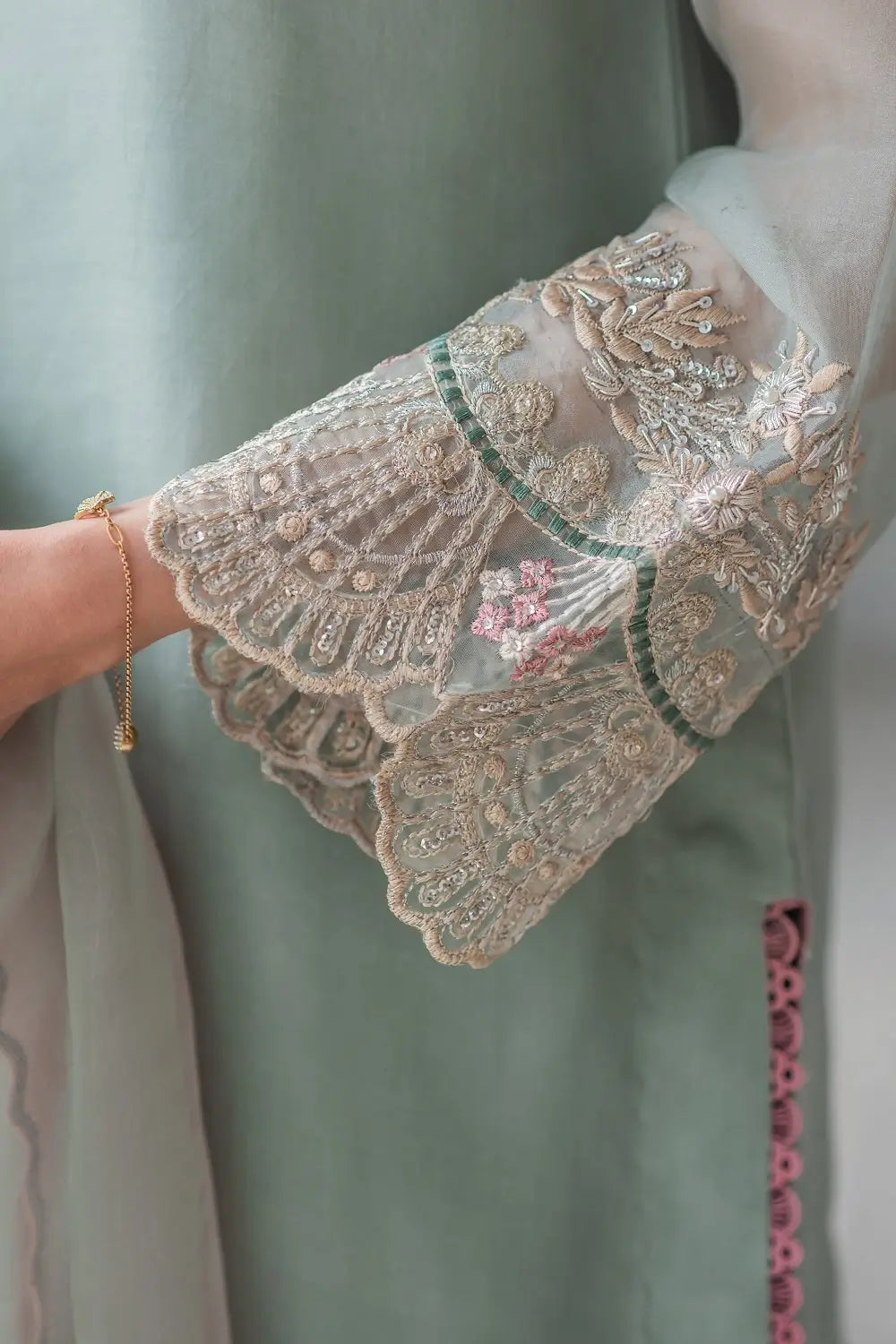 Sara Ahmad Tarz Handwork Collection 2026 | Eshal