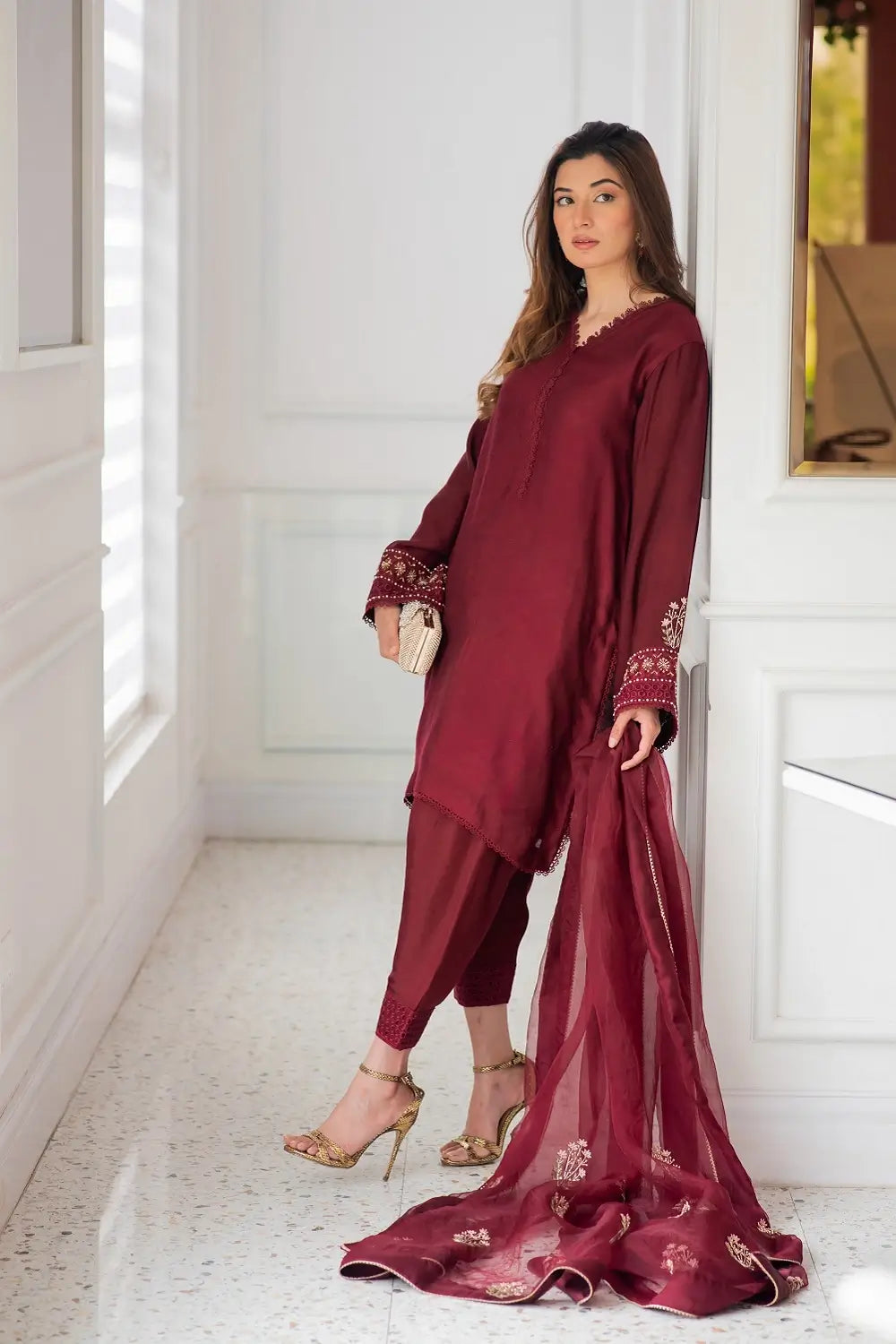 Sara Ahmad Tarz Handwork Collection 2026 | Minsa