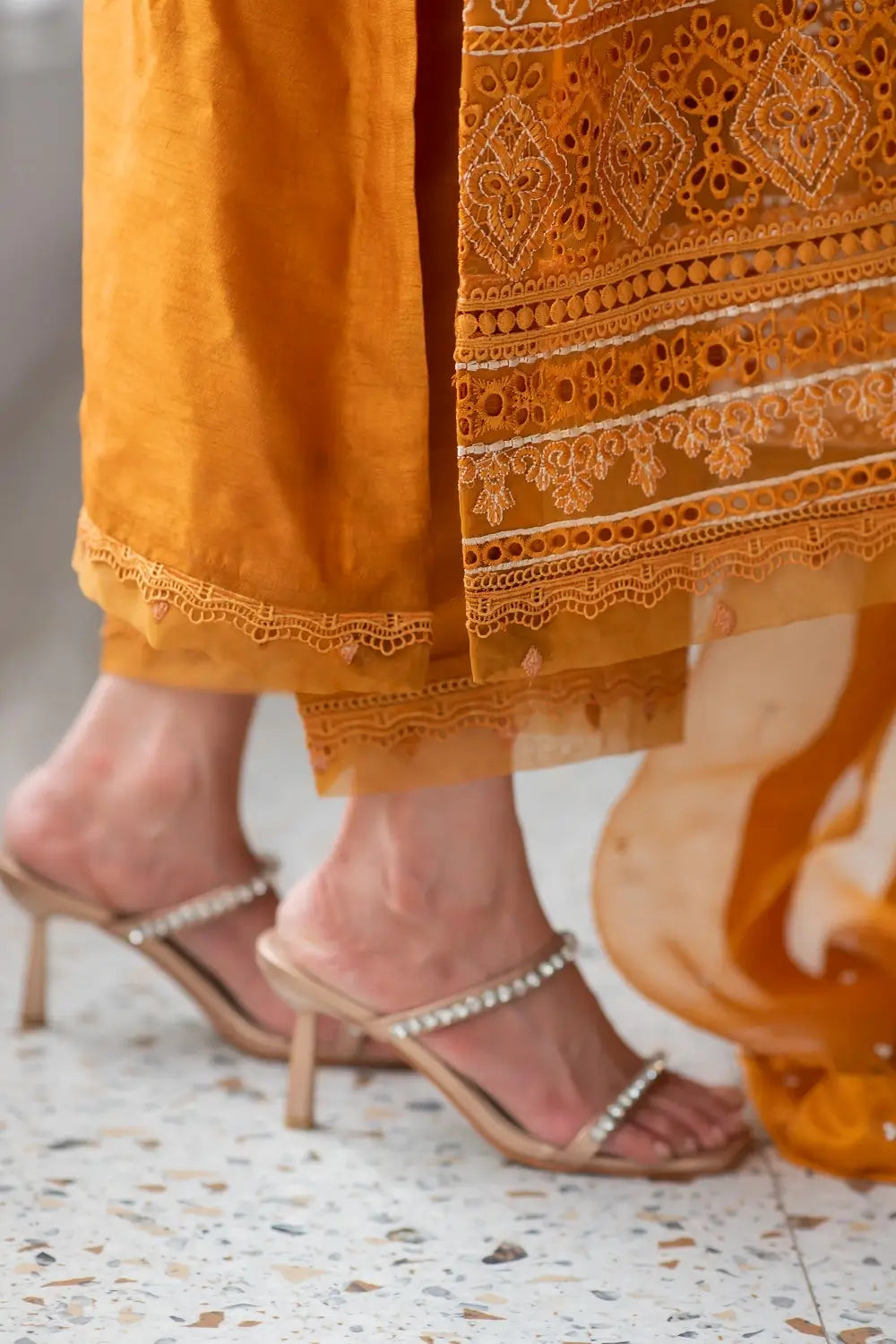 Sara Ahmad Tarz Handwork Collection 2026 | Minha